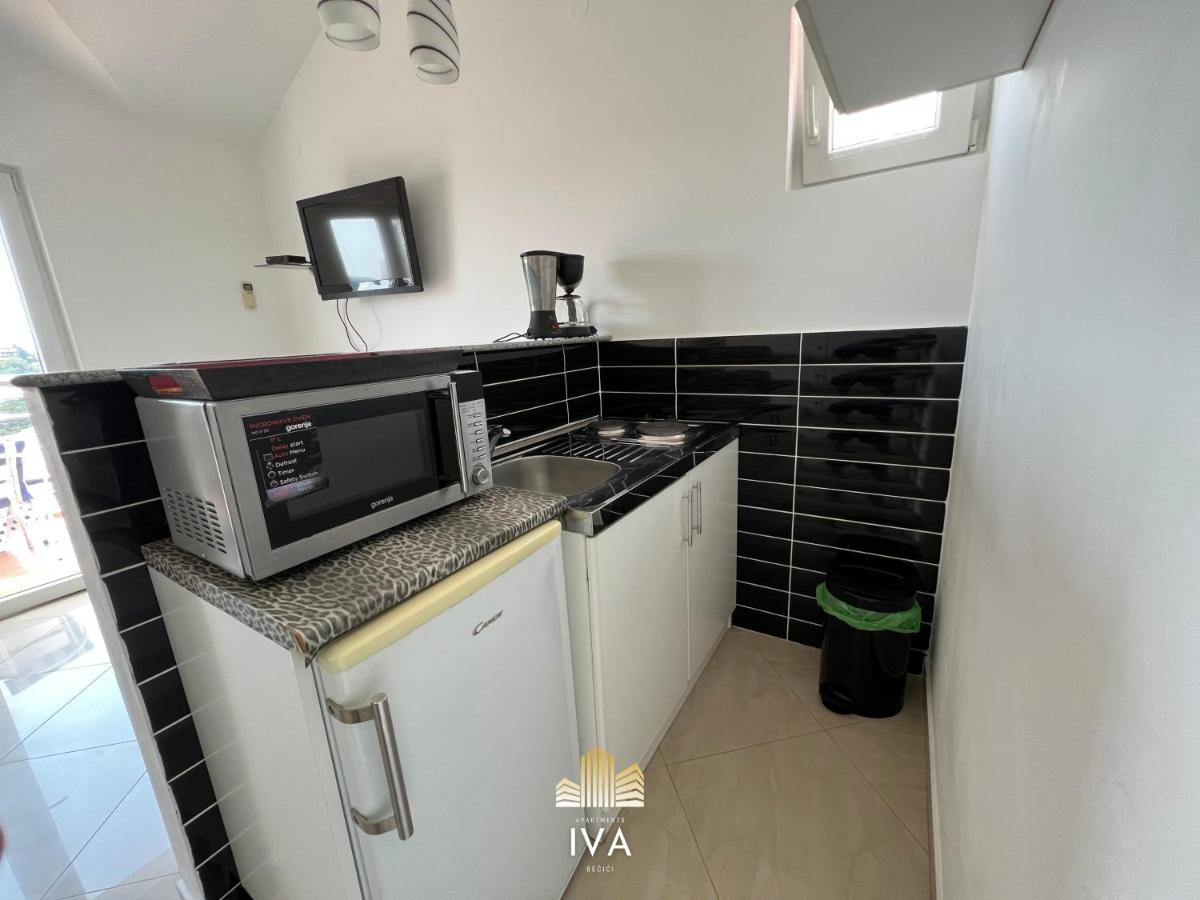 Apartmani Iva Becici מראה חיצוני תמונה